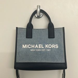 MICHAEL KORS mini crossbody tote in denim and blue leather with two straps